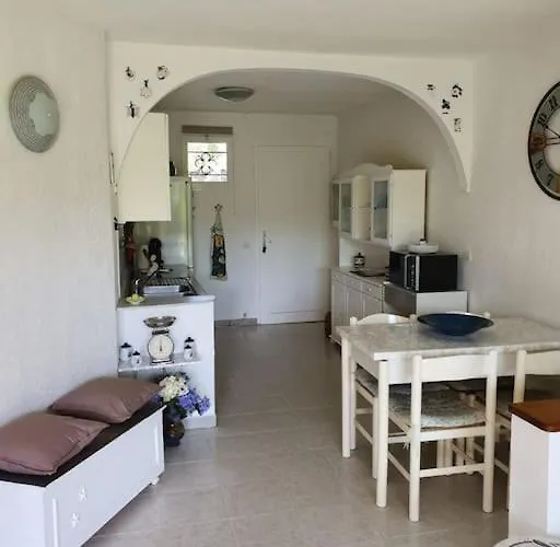 Un Vrai Petit Bonheur En Bord De - 6 Pers.