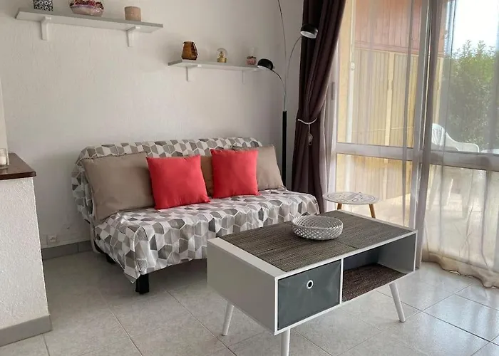 Un Vrai Petit Bonheur En Bord De - 6 Pers. Ghisonaccia