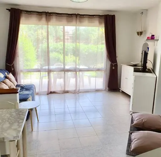 Un Vrai Petit Bonheur En Bord De - 6 Pers. Ghisonaccia