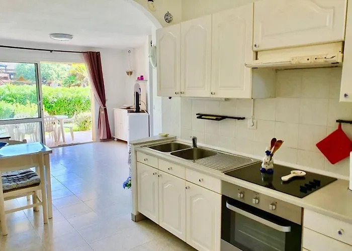 Un Vrai Petit Bonheur En Bord De - 6 Pers. Appartement